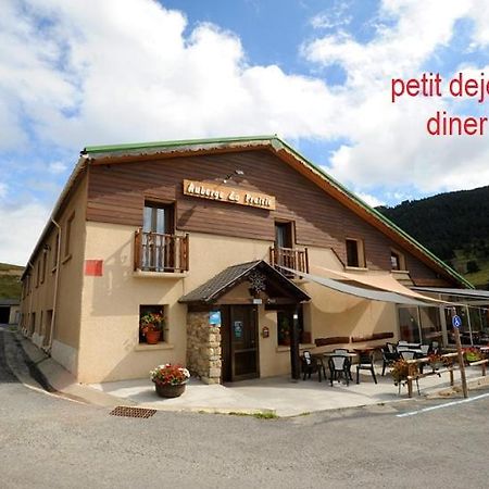 Auberge La Prairie Матемал Екстериор снимка