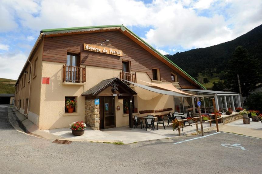 Auberge La Prairie Матемал Екстериор снимка