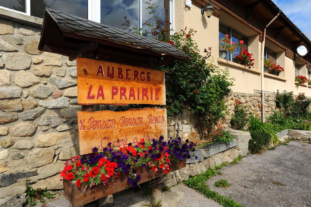 Auberge La Prairie Матемал Екстериор снимка